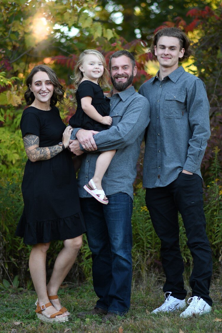 Sabrina Sauer and family