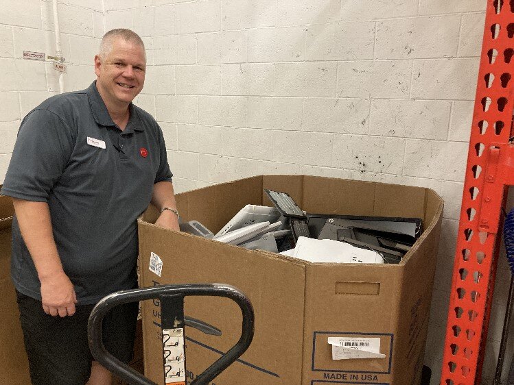 Brian Taylor @ Staples