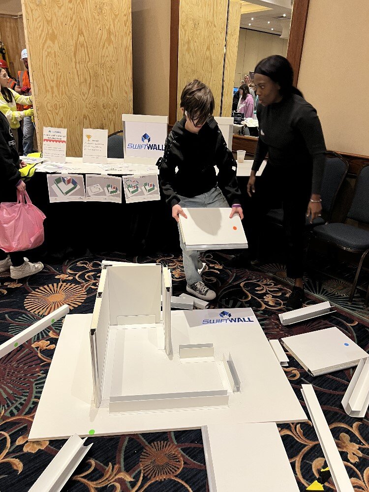 SwiftWall participated in "Build Like A  Girl."