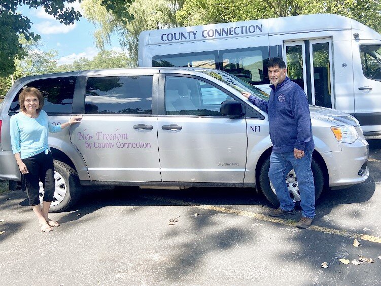 County Connection's Lyn Knapp & Gary Rogers