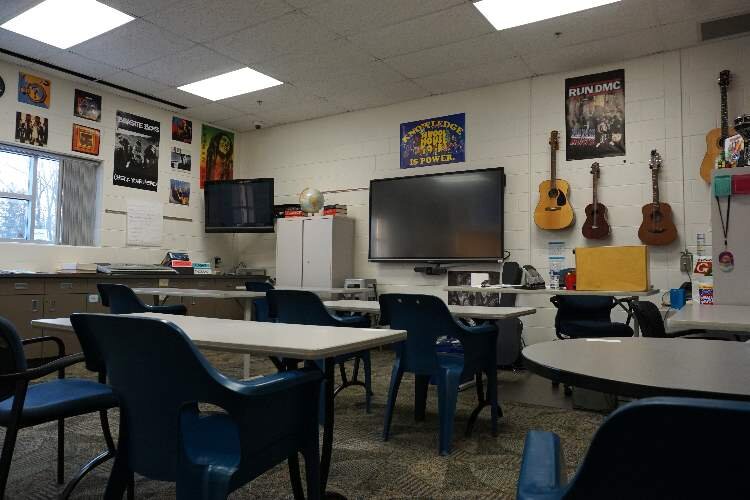 The Monarch Academy is based on a Cognitive-Behavioral Therapy/Treatment (CBT) model with a focus on targeting criminogenic risk factors through cognitive restructuring and skill acquisition throughout the day.