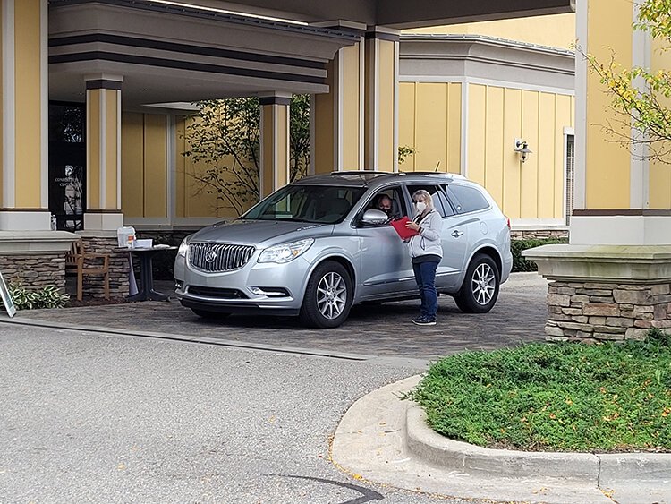 If you're looking to get vaccinated this season, Dr. Bodnar recommends getting the COVID-19 vaccine first if you haven't received it already.