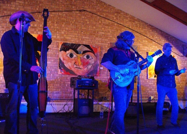 Live music at Creative 360.