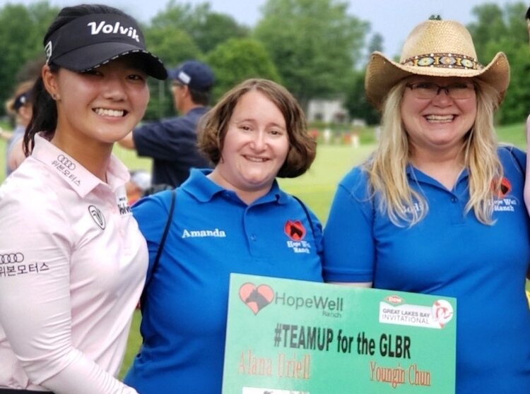 Jodi Stuber and HopeWell employee Amanda at the DGLBI.