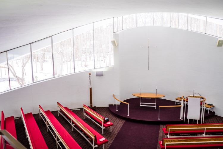 The building was designed in 1962 by the architectural duo of Charles Blacklock and Robert Schwartz.