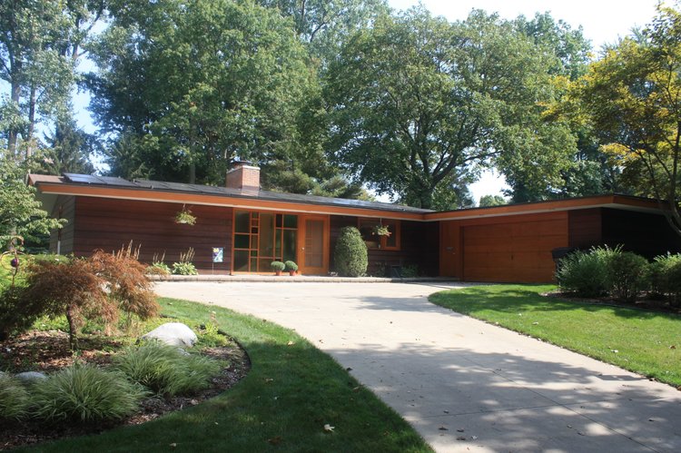 The Rausch Residence, built by Red Warner in 1964.