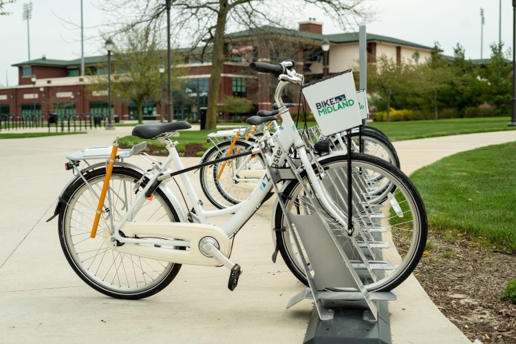 BikeMidland has seven stations around Midland and the first two hours are free