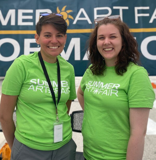 Beth Nova (L) Jennifer Kanyo (R)