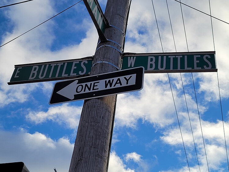 By redesigning this Corridor, the City hopes to attract new investments that are typical to downtown areas, creating more opportunities for people to live, work, dine, shop, and socialize.