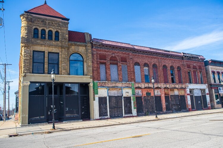 Originally known as the Swart Jewelry Store, this commercial block is large, compromised of 5 storefronts connected to a common second floor. 