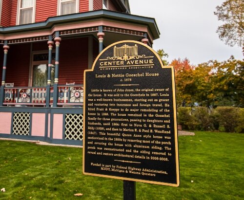 Black and gold signs dot the Center Avenue Neighborhood Association, giving visitors details about the history of some of Bay City’s most striking homes.