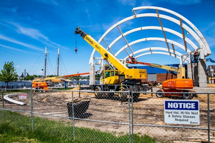 The 6.1-acre Wenonah Park has been a part of Bay City’s riverfront landscape since 1907. The park also includes the Friendship Ring, a boardwalk, boat slips, and the Nickless Family Community Pavilion.