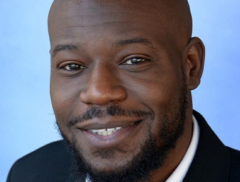 Real estate agent Ali Smith is heavily involved in multiple efforts to raise money and awareness for the American Cancer Society.