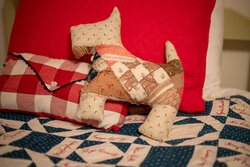 The shop is tailor made for fabric lovers. It carries everything from reproduction fabrics from the Civil War and the 1930s as well as modern fabrics.