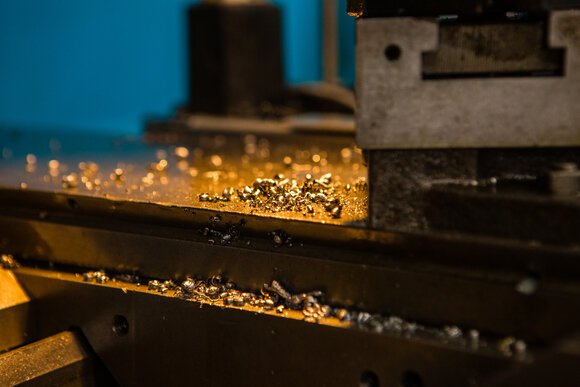 O'Brien encourages Michigan entrepreneurs to think beyond cars. He points out that the Great Lakes Bay Region has assets manufacturers need.