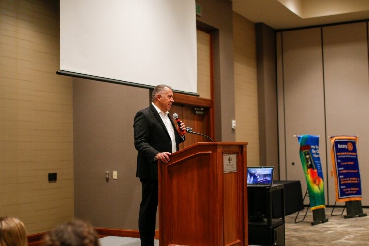 Matt Felan, President of Great Lakes Bay Regional Alliance and co-chair of Rotary Vocational days, talks to high schools and juniors at the beginning of the event earlier this month. (Photo courtesy of Emily Woodruff Photography)