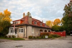 More than 20 years ago, Drs. Brian Purchase and Rosarita Rullan stumbled upon this century-old Bay City home. They renovated it extensively while raising their sons, Jordan and Logan.