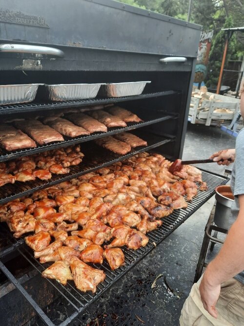 Outside Meats & Mooore is a popular barbecue restaurant, called Meaty’s Roadhouse BBQ & Sausage Shack. (Photo courtesy of Meats & Mooore)