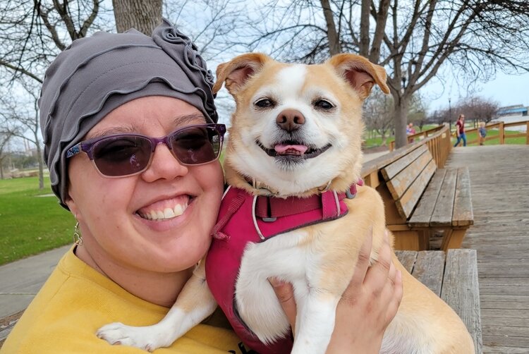 Kelly Klamer was diagnosed with breast cancer before her 40th birthday. Now, she's trying to help other young survivors find hope when facing cancer.