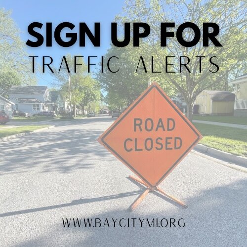 The city offers opportunities for people to learn about road construction plans, allowing them to plan alternative routes. City workers also take steps to inform people who live along the roads scheduled for construction.