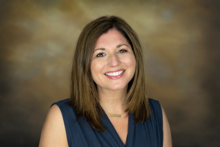 Nicole Luczak from the United Way of Bay County explains how quickly working families can find themselves in financial trouble. The United Way focuses on building partnerships to help families not earning enough to pay for the basics.