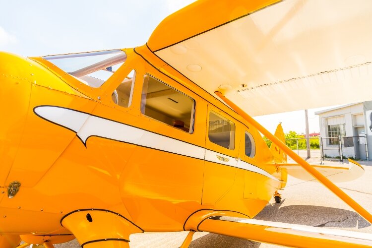 One distinctive characteristic of the sesquiplane is the lower wings are smaller than the upper wings.