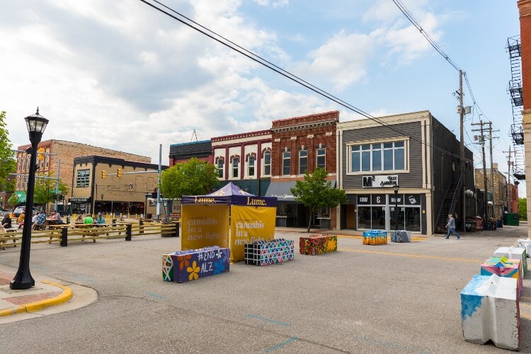 In 2020, the Feet on the Street program was created to help restaurants coping with capacity restrictions due to COVID-19.