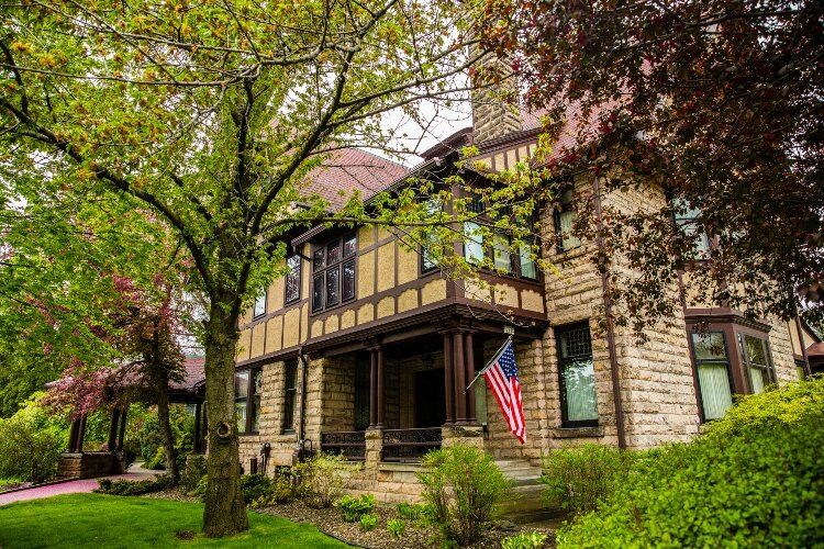 Between 1988-1996, it became known as the Stonehenge Bed & Breakfast with 31 rooms. Now, it is back in private ownership.
