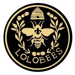 Since the coffee and tea shop is open in the evenings, it's a popular stop for live music.