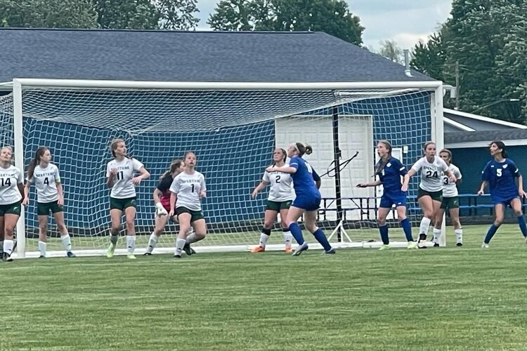 Pinconning offers small class sizes and is only minutes from surrounding cities. Affordable housing is available for district employees. 