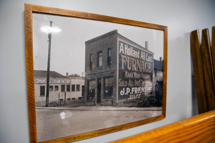 The building that now houses the Veterans Workshop & Learning Center was once a boarding house and restaurant near the train depot. A photo of the original building hangs on the wall today.