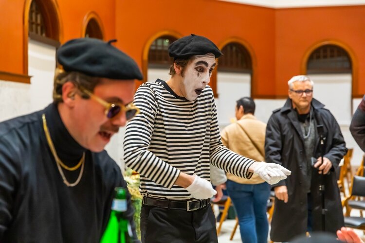 For the Tues., Jan. 9 live show, a mime showed the band Pesky Kid for the pre-show.